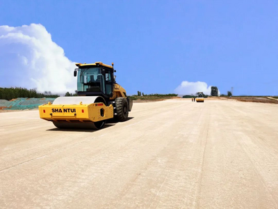 道路施工新方案!山推智能压路机助力山东高速建设